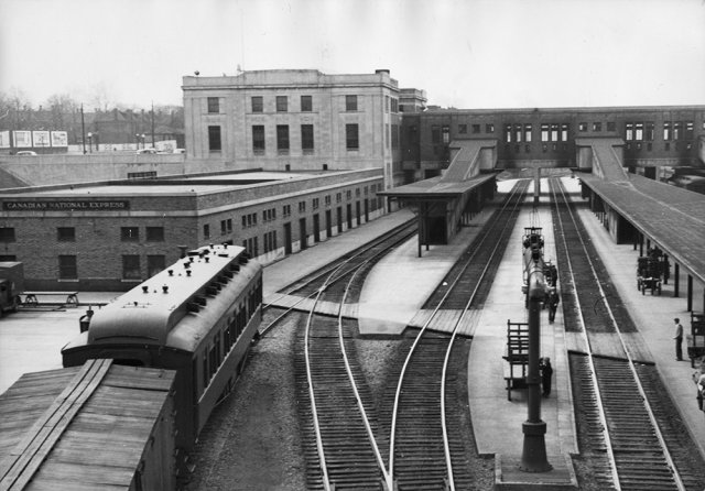 Bloaag Detail - LIUNA Station (former Hamilton C.N.R. Station) (1931)